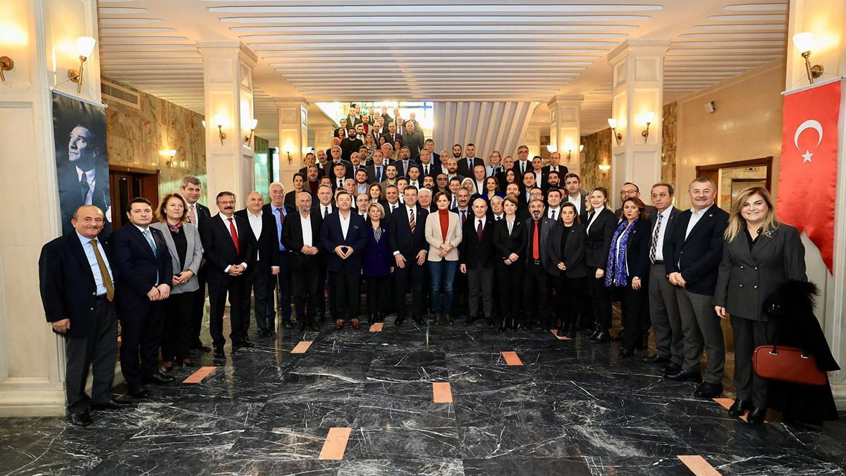 Kaftancıoğlu'ndan Ekrem İmamoğlu'na destek ziyareti