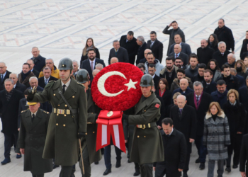 İsmet İnönü vefatının 49'uncu yılında anıldı