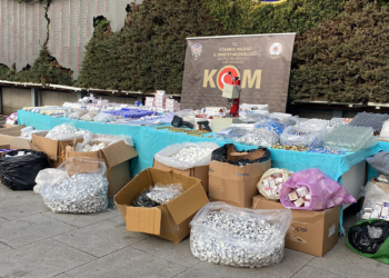 İstanbul'da sahte kanser ilacı operasyonu