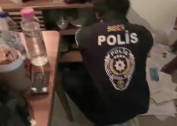 İstanbul'da yasadışı bahis oynatan şebekeye operasyon; 6 gözaltı