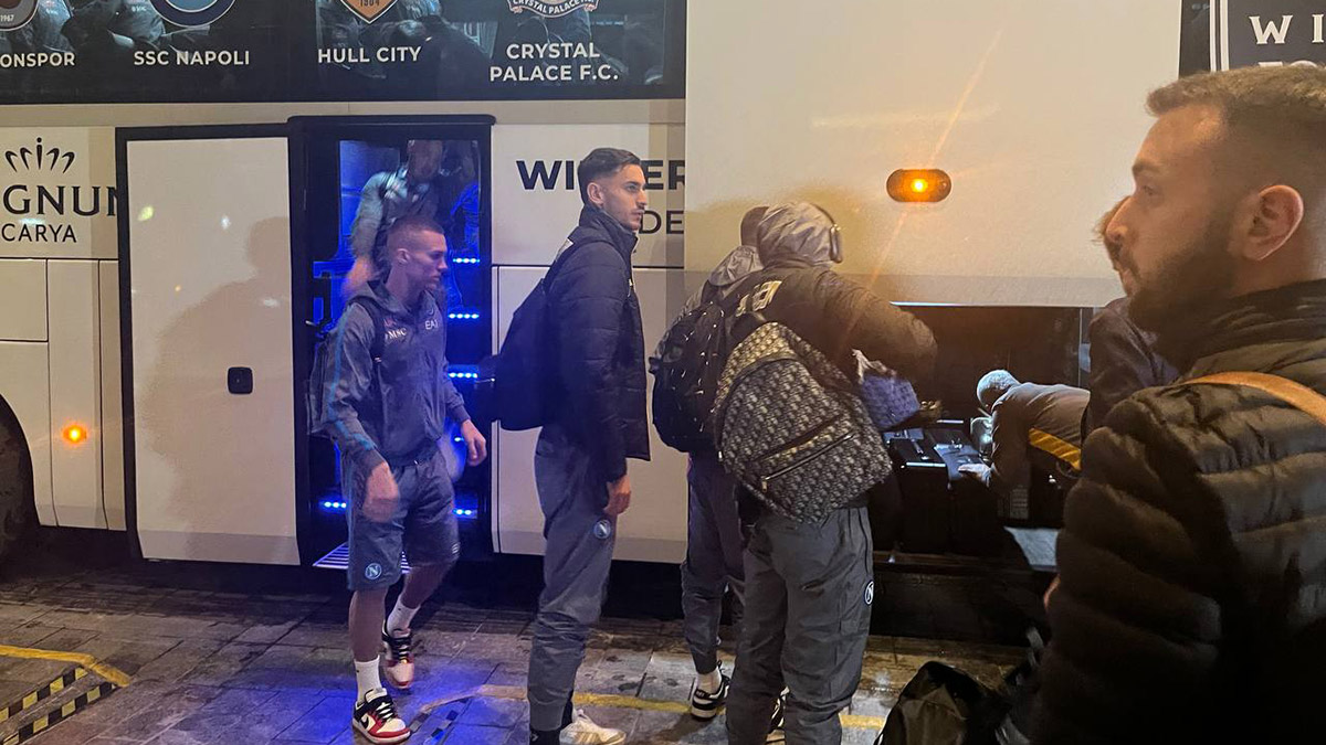 Napoli kamp çalışmaları için Antalya'da