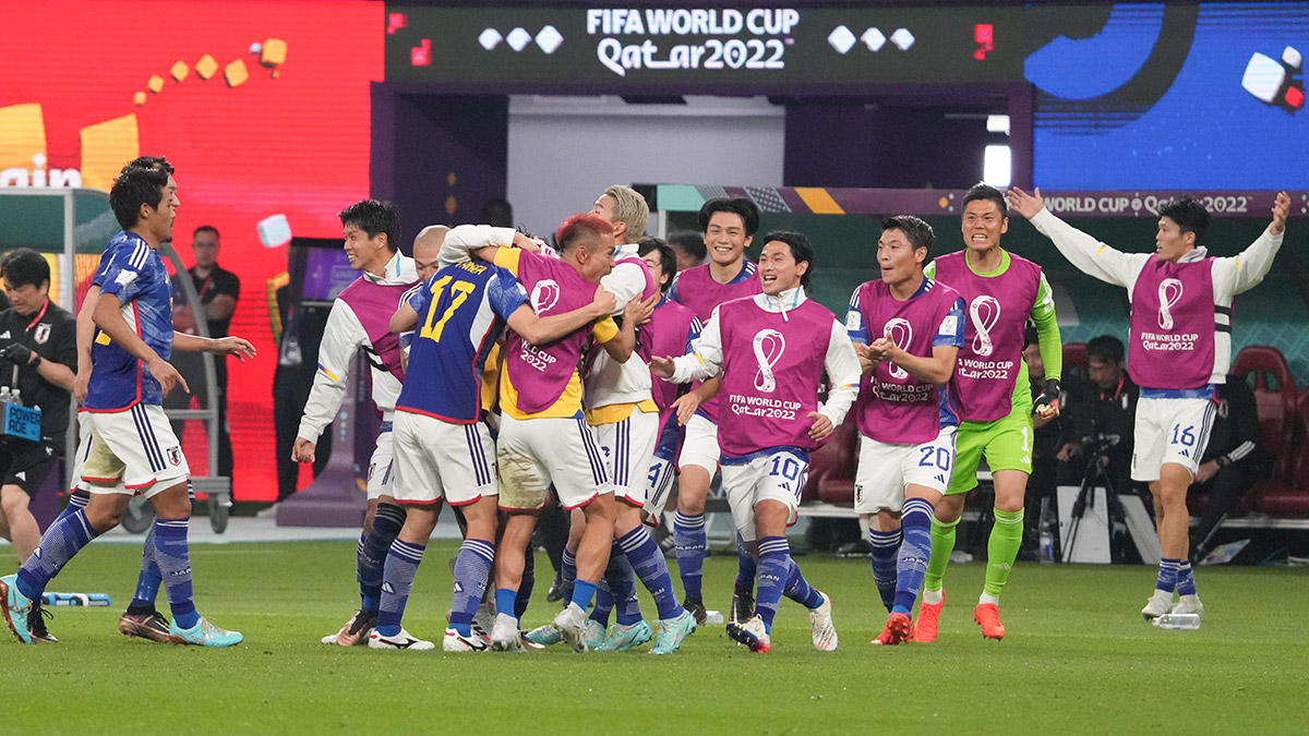 Japonya ve İspanya son 16 turuna yükseldi