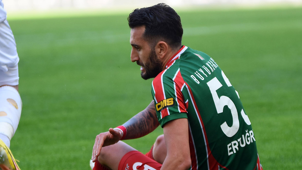 Karşıyaka'da Ertuğrul'un çapraz bağlarında esneme var