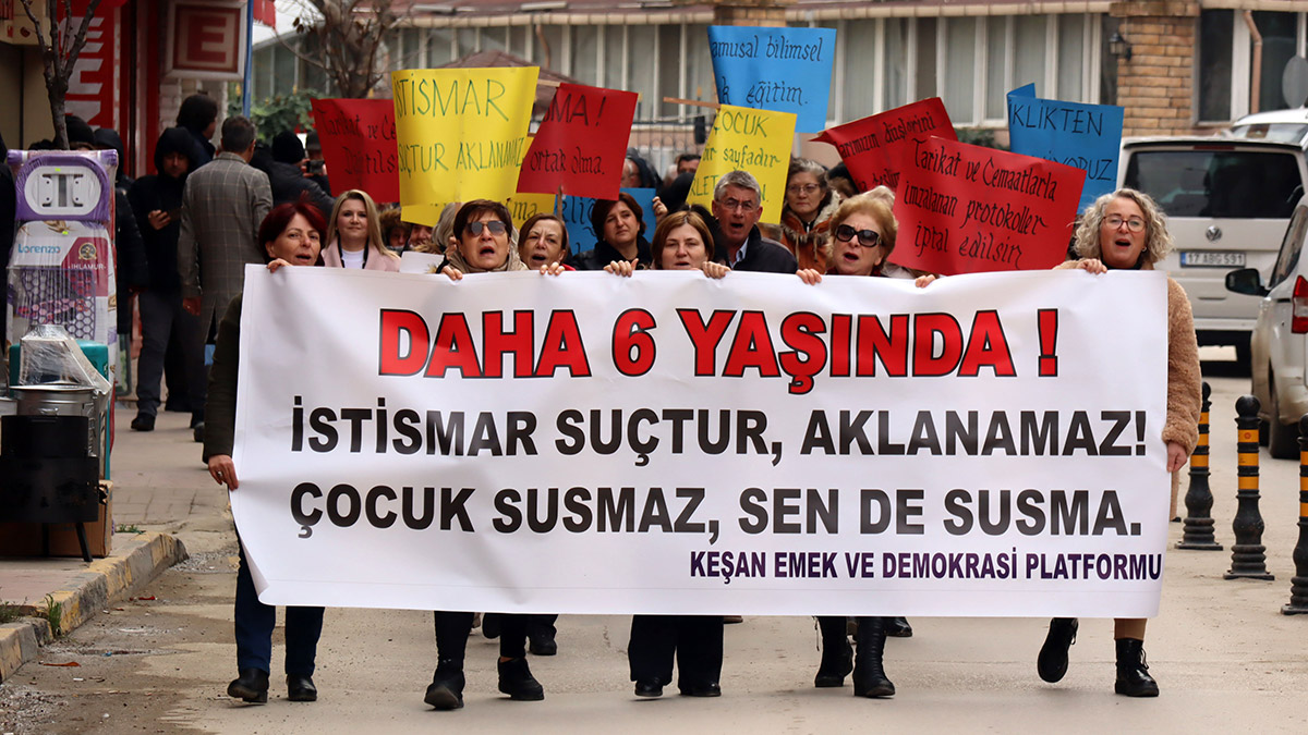 Keşan'da çocuk istismarına karşı yürüdüler