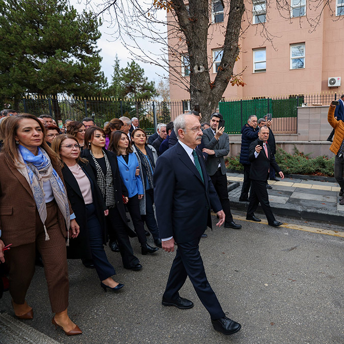 CHP Adalet Bakanlığı'na yürüyor