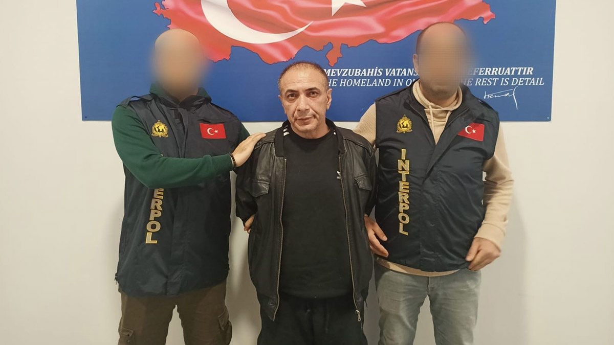 Kırmızı bültenle aranan Serkan Akbaba Türkiye'ye getirildi