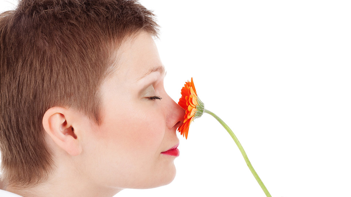 Kovid-19 sonrası kalıcı koku kaybının nedeni araştırıldı