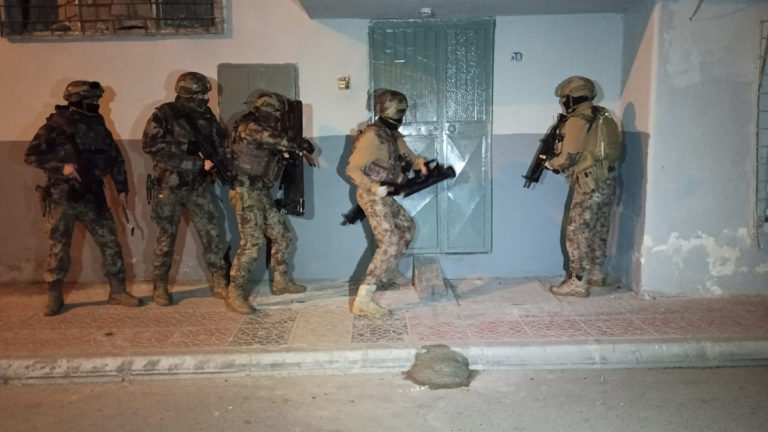 Mersin’de DEAŞ terör örgütü operasyonu