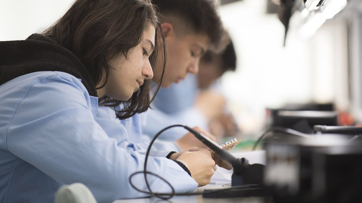 Meslek liselerinden ekonomiye katkı