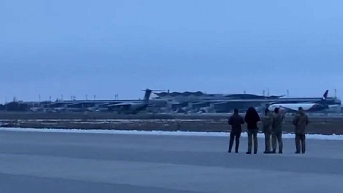 Borispol havaalanı'nda kalan 2 uçağımız kayseri'de