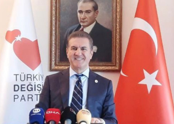 İmamoğlu'na verilen ceza siyasi bir karardır
