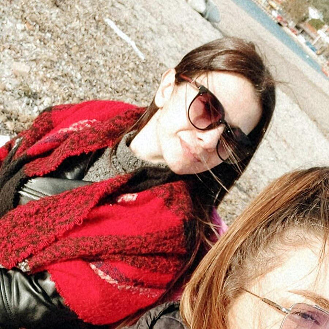 İzmir'de, boşanma aşamasındaki Ezgi Özarslan'ı öldürüp kaçan Deniz Özarslan (36) aradan geçen 154 güne rağmen bulunamadı.