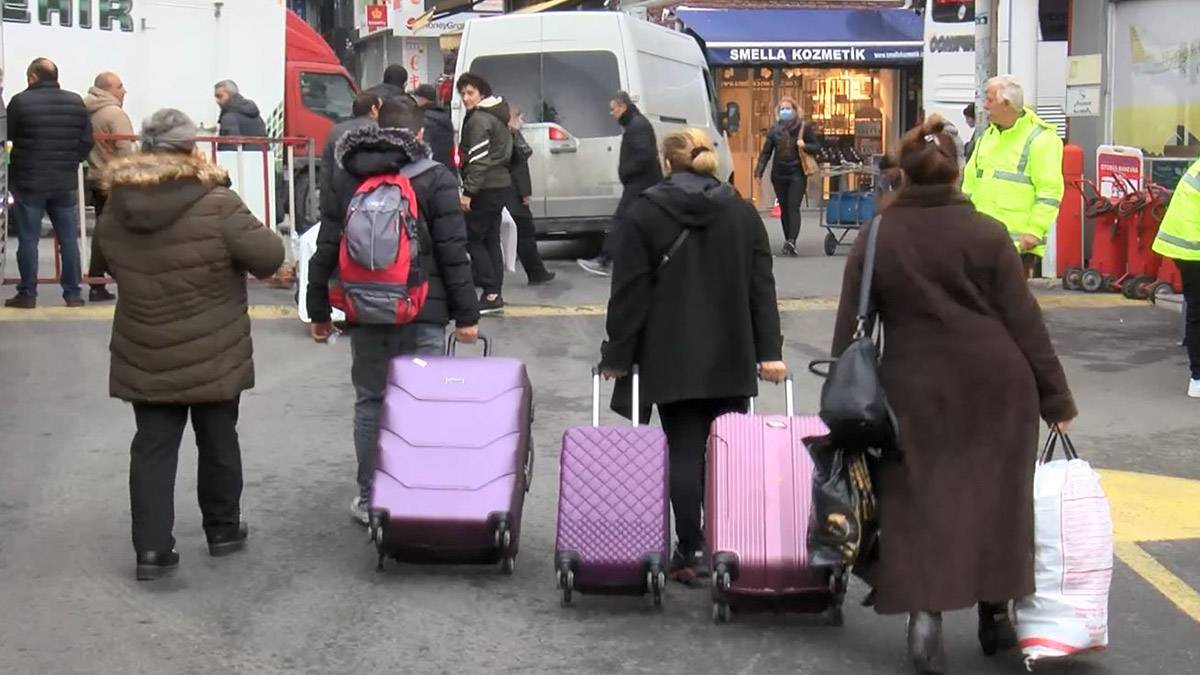 Laleli'de 'bavul ticareti' hareketliliği