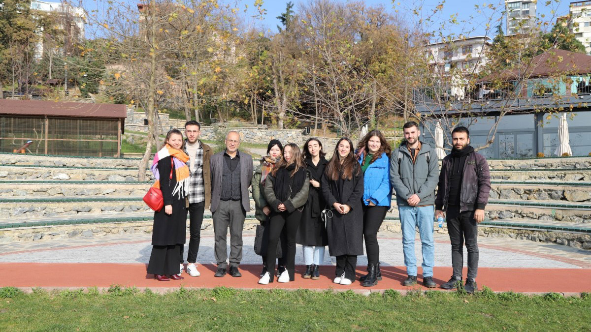 Kentsel Tasarım ve Peyzaj Mimarlığı öğrencileri sahaya çıktı