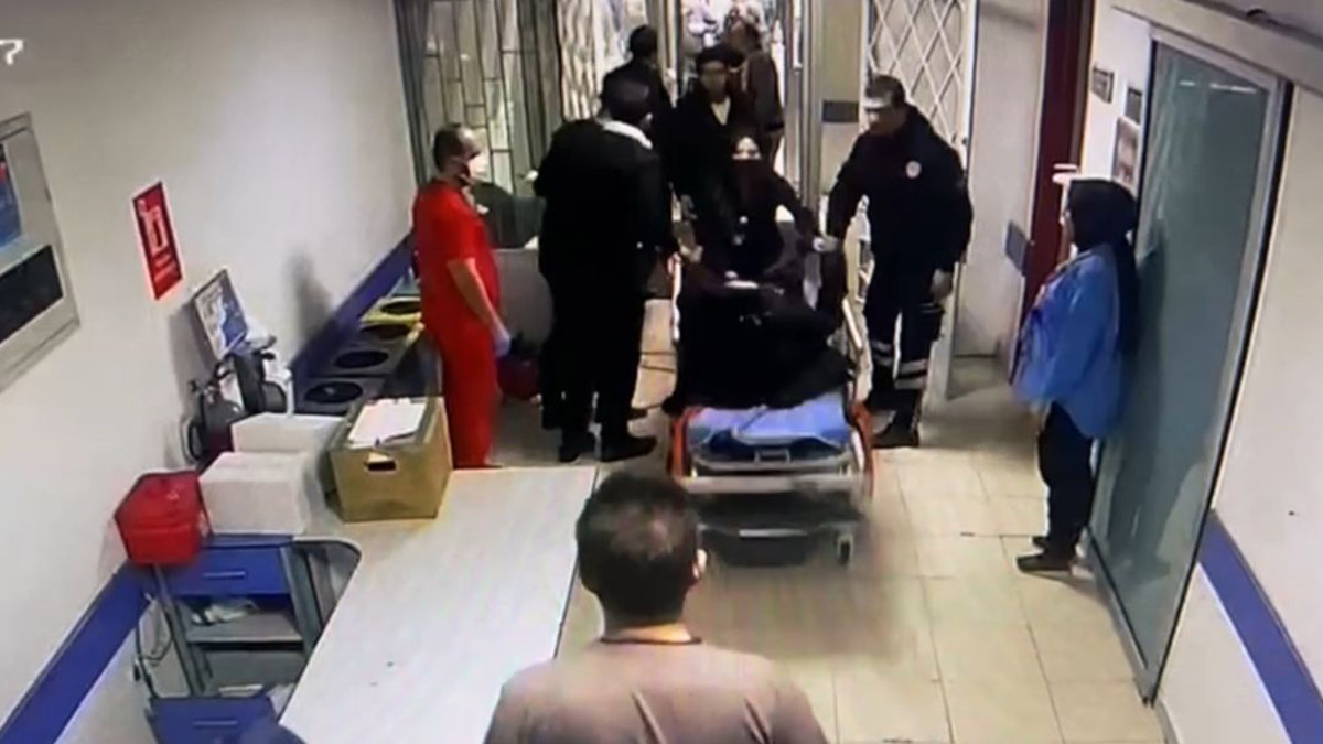 Sağlıkçılara darpta kalbi duran hasta yakınına müdahale eden hemşire konuştu, "Bizim için en önemlisi insan hayatı" dedi.