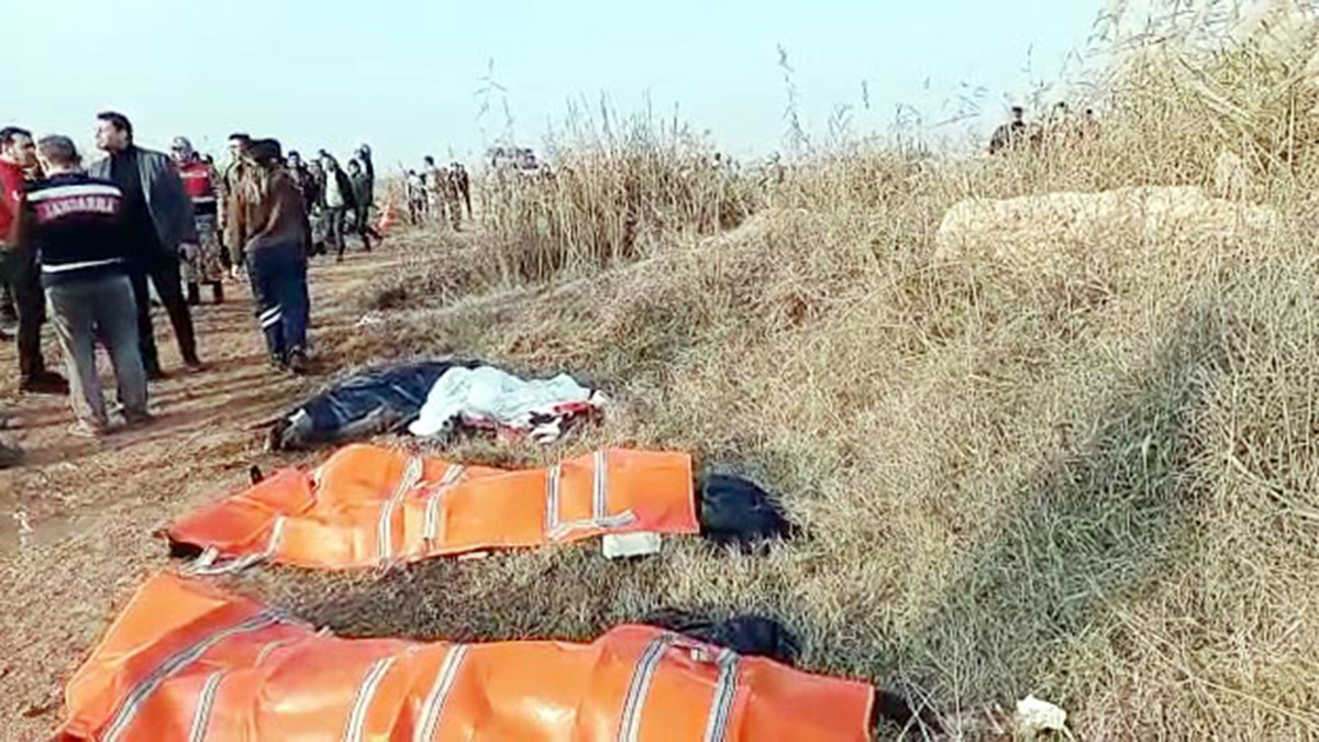 Şanlıurfa'da minibüs sulama kanalına uçtu; 9 kişi öldü