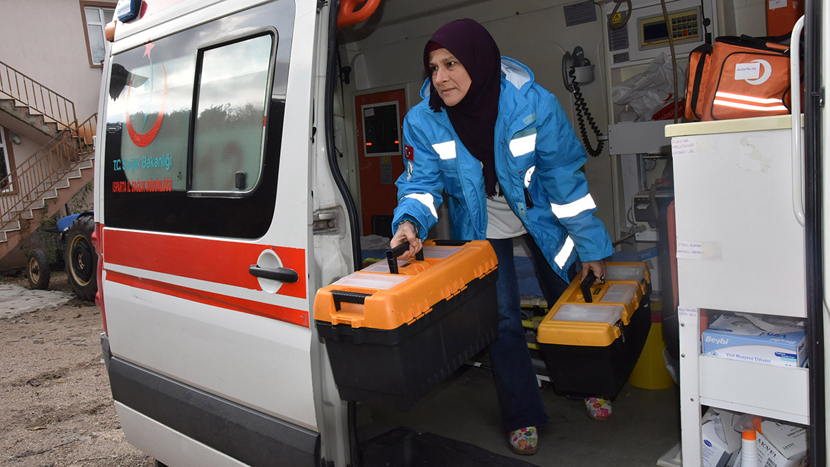 Selver hemşire eşi tarafından öldürüldü