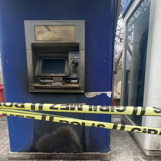 Siirt'te 5 ATM yakıldı