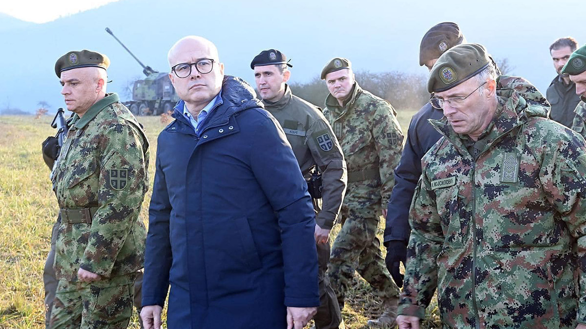 Sırbistan, en üst düzeyde savaş hazırlığında