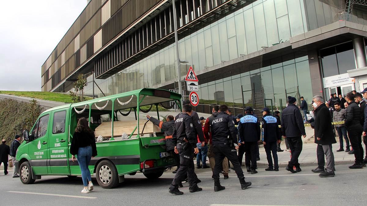 Belediyenin çatı katından düşen stajyer öldü