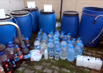 Tekirdağ'da 910 litre sahte içki ele geçirildi