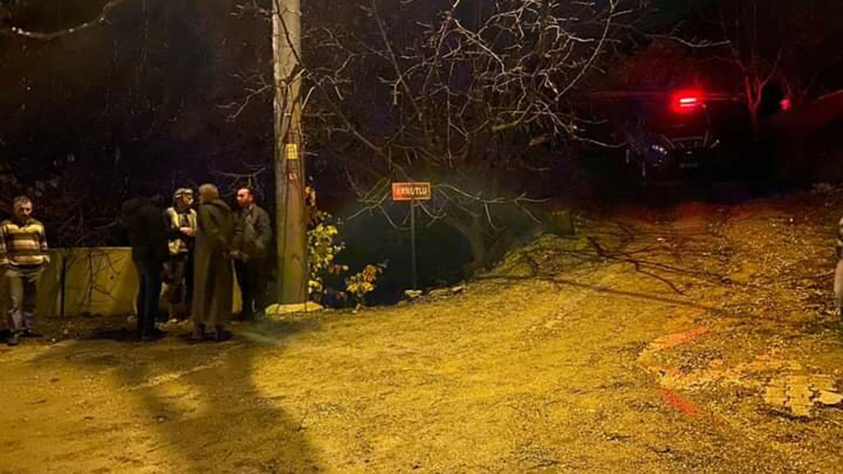 Tire'de sel can aldı