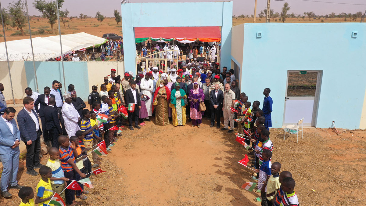 Nijer'e Yetim Eğitim Kompleksi