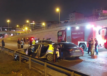 Tuzla'da zincirleme kaza; 3 yaralı
