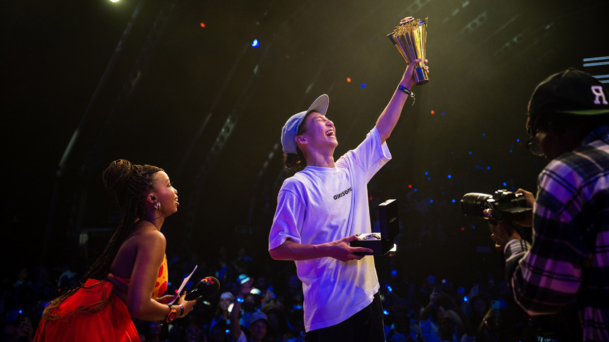 Sokak dansı yarışmasını Japon dansçı kazandı