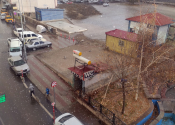 Van'da dolu yağışı