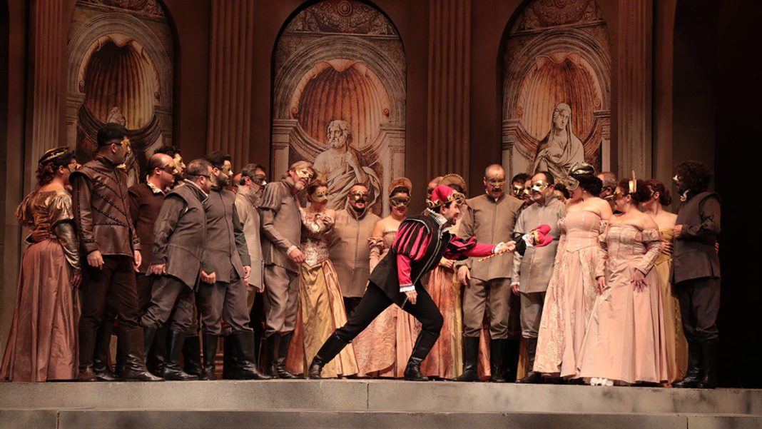Rigoletto Operası'nın prömiyeri yapıldı