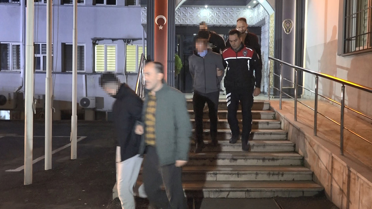 'Yeni araçlarımız geldi' şifresini kullanan fuhuş çetesi çökertildi