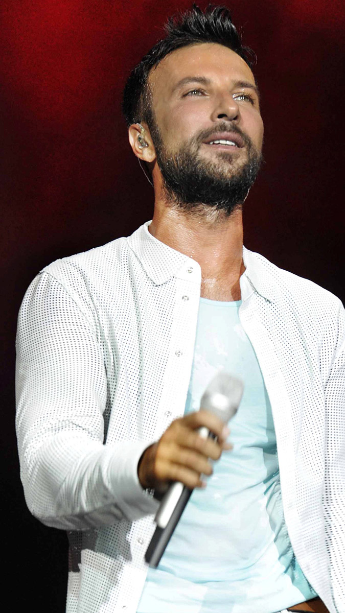 Yılbaşında ünlüler sahneye çıkacak, Yılbaşında sanatçıların konser programı nasıl? Hangi ünlü sanatçı hangi mekanda sahneye çıkacak?