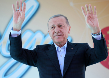 6'lı masadaki vesayetin adı siyasi vesayet