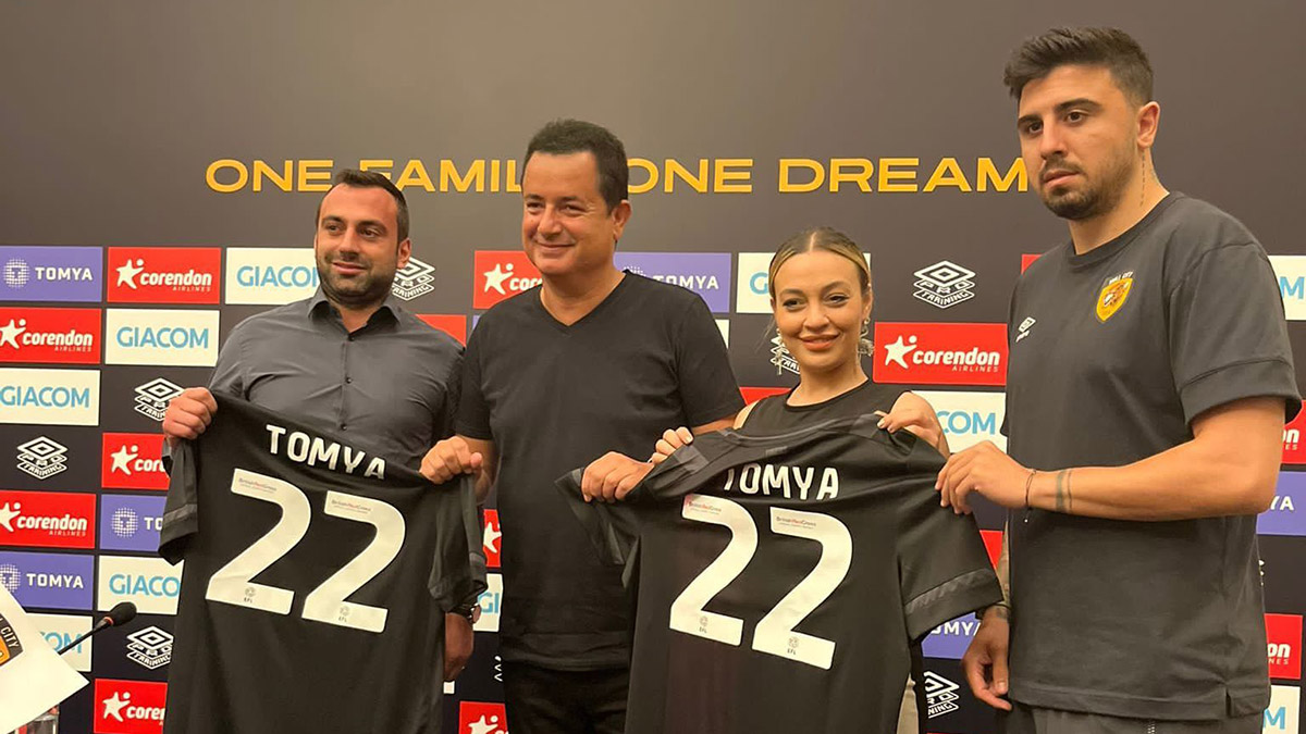 Acun Ilıcalı Hull City ile 1'inci yılında