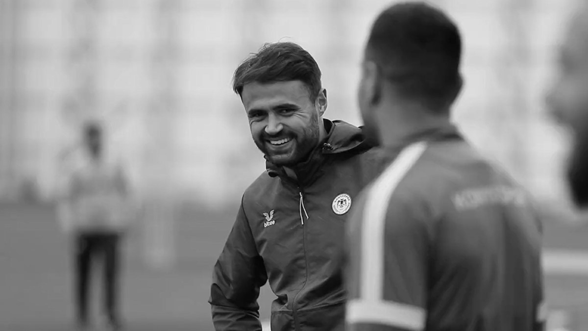 Ahmet Çalık ölüm yıl dönümünde kliplerle anıldı