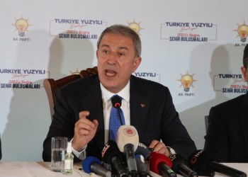 Akar: Yunanistan'la ciddi problemlerimiz var