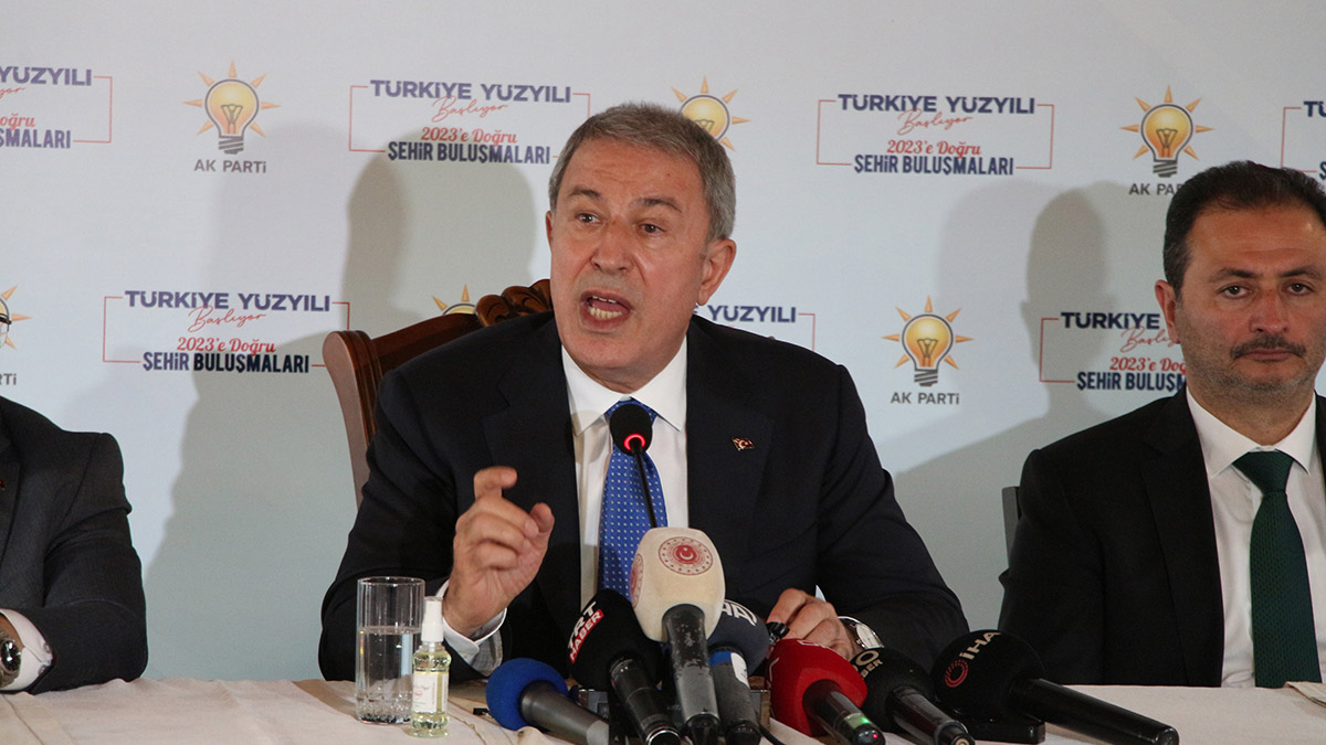 Akar: Yunanistan'la ciddi problemlerimiz var