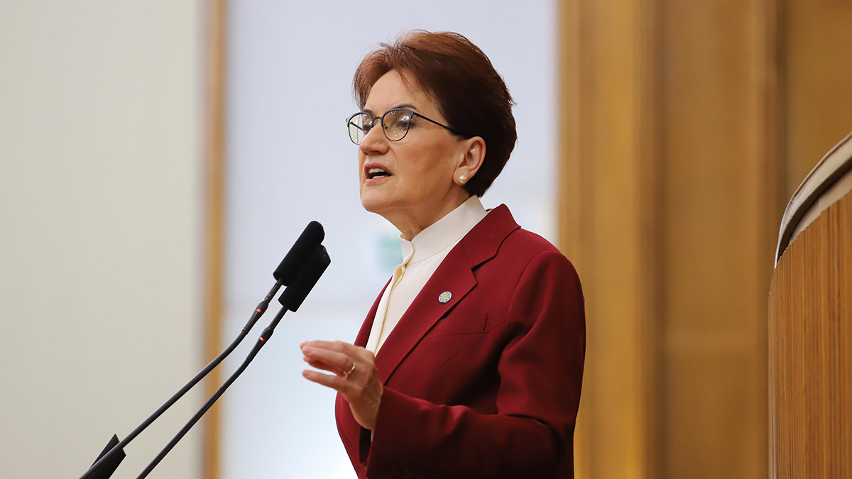 Akşener: Gençlerin oy kullanmasından korkuyorlar