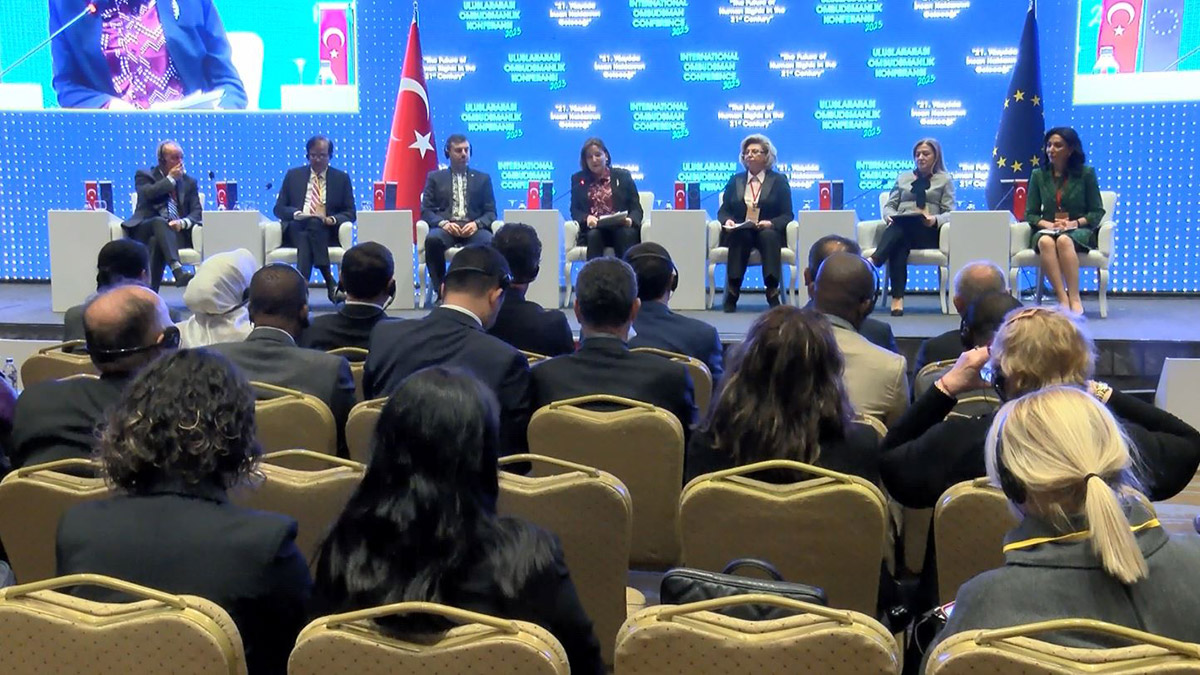 Ankara 'İnsan Haklarının Geleceği' konferansı