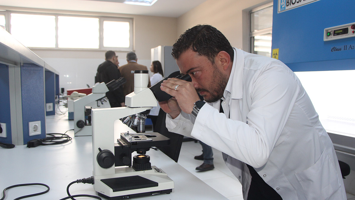 Araştırma Merkez Laboratuvarı'nda 45 kente hizmet