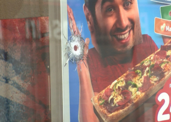 Avcılar’da pizzacı kurşunlandı