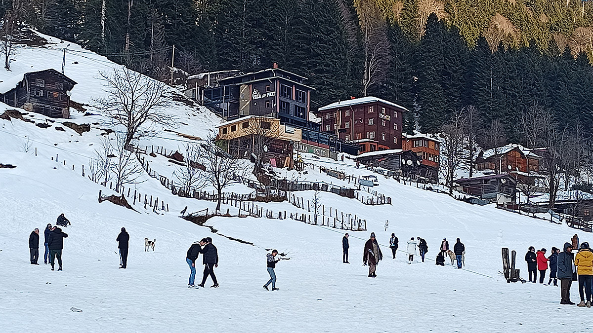 Ayder Yaylası'nda kış turizm sezonu başladı