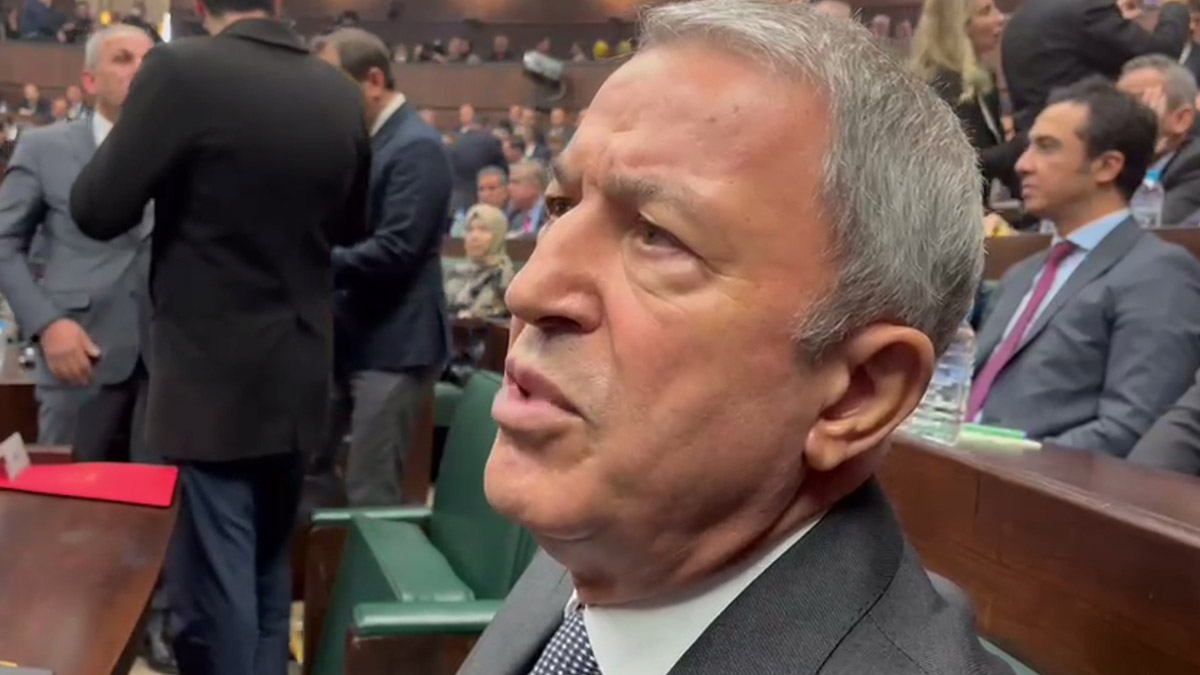 Bakan Akar'dan 'üçlü toplantı' açıklaması