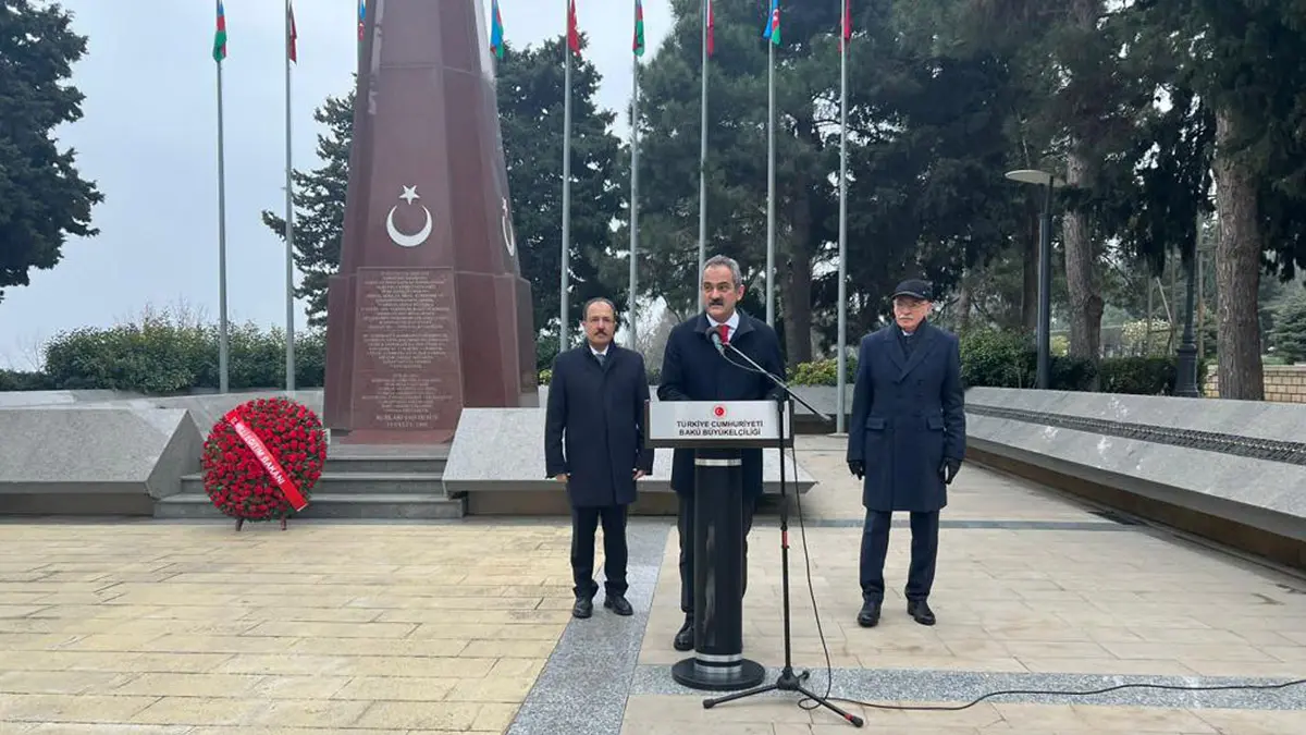 Bakan ozerden azerbaycanda turk sehitligine ziyaretw - dış haberler - haberton