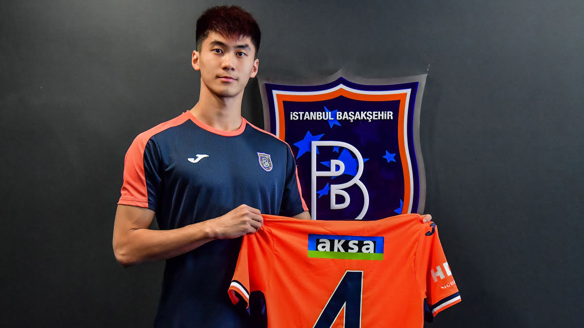 Başakşehir, Shaocong Wu'yu kadrosuna kattı