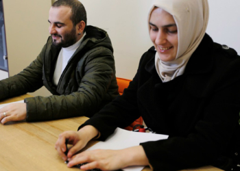 Başakşehir'de görme engellilere braille eğitimleri