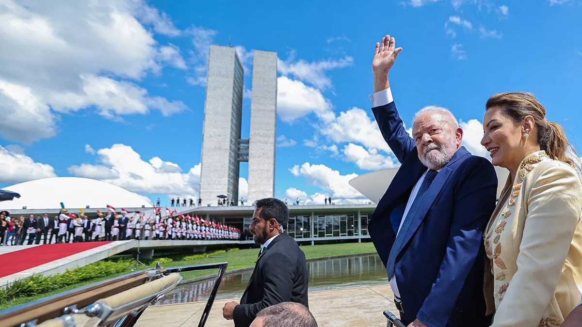 Brezilya'nın yeni devlet başkanı lula yemin etti