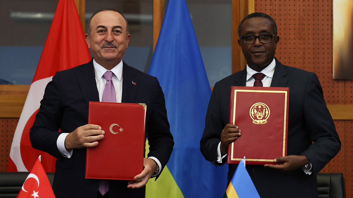 Çavuşoğlu, Ruanda Dışişleri Bakanı ile görüştü