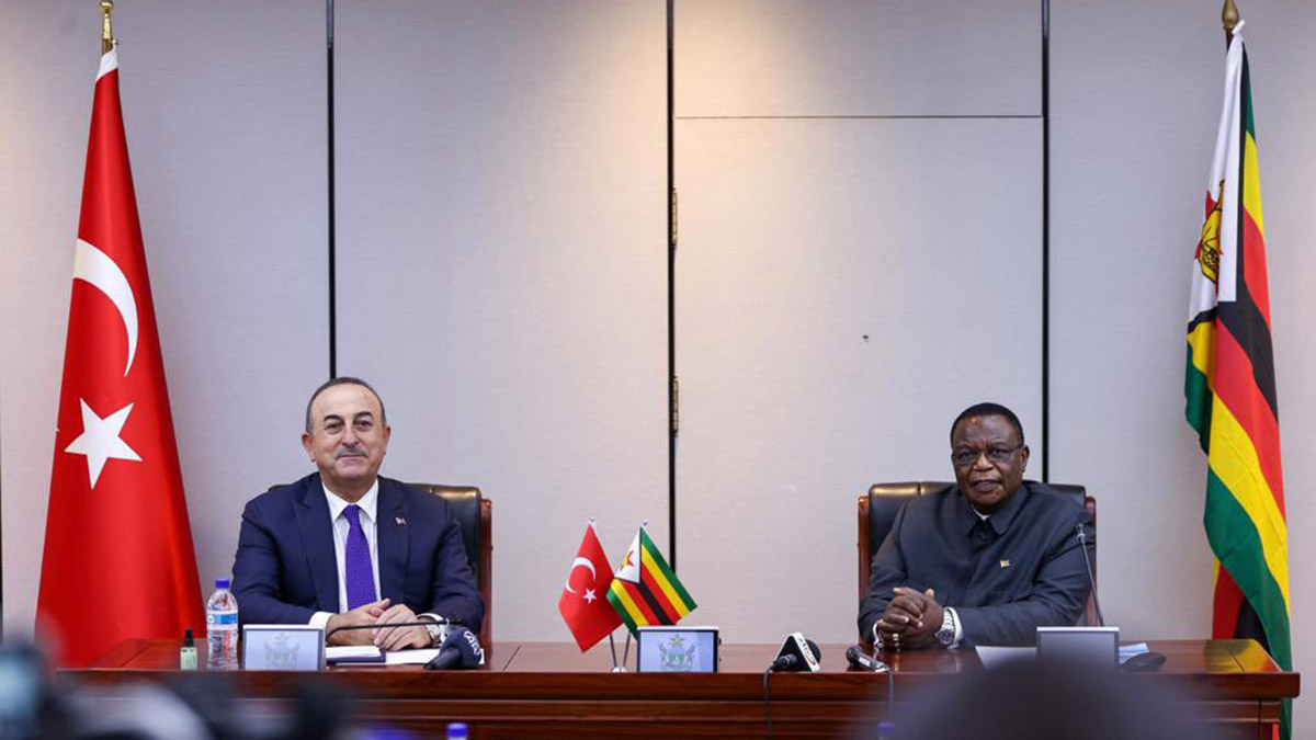 Çavuşoğlu, Zimbabve Devlet Başkan Yardımcısı ile görüştü